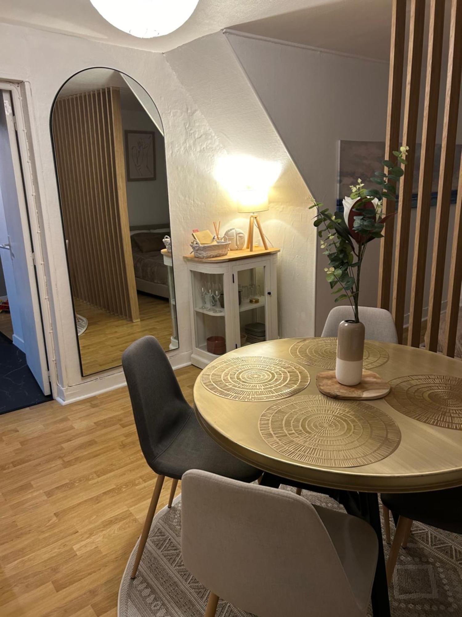 Dieppe F2 Pour 4 Personnes Emplacement Ideal 2 Min A Pied De La Plage Et Des Boutiques Exterior photo